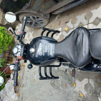 Stealth Black Royal Enfield Classic 500