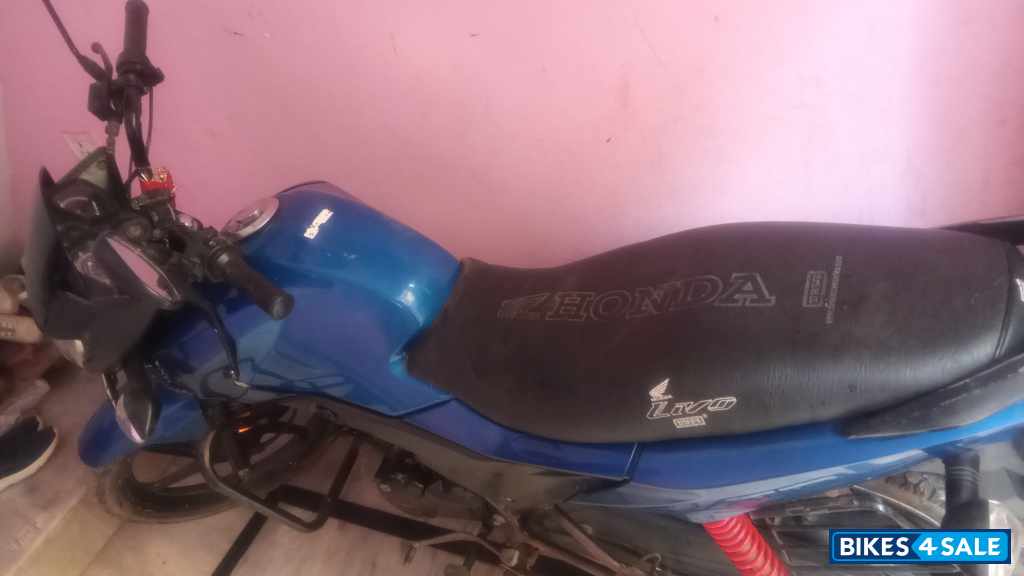 Blue Honda Livo Disc