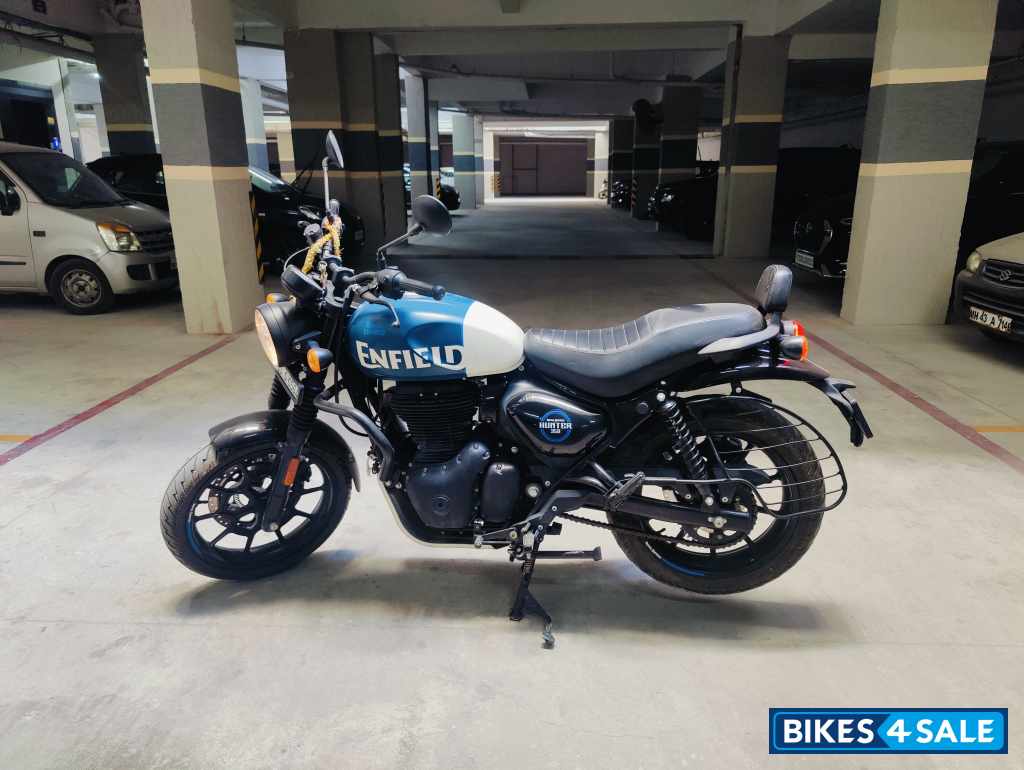 Royal Enfield Hunter 350 Metro