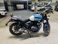 Royal Enfield Hunter 350 Metro