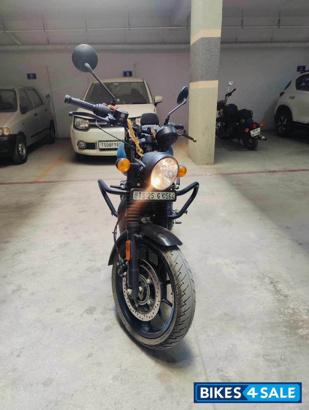 Royal Enfield Hunter 350 Metro