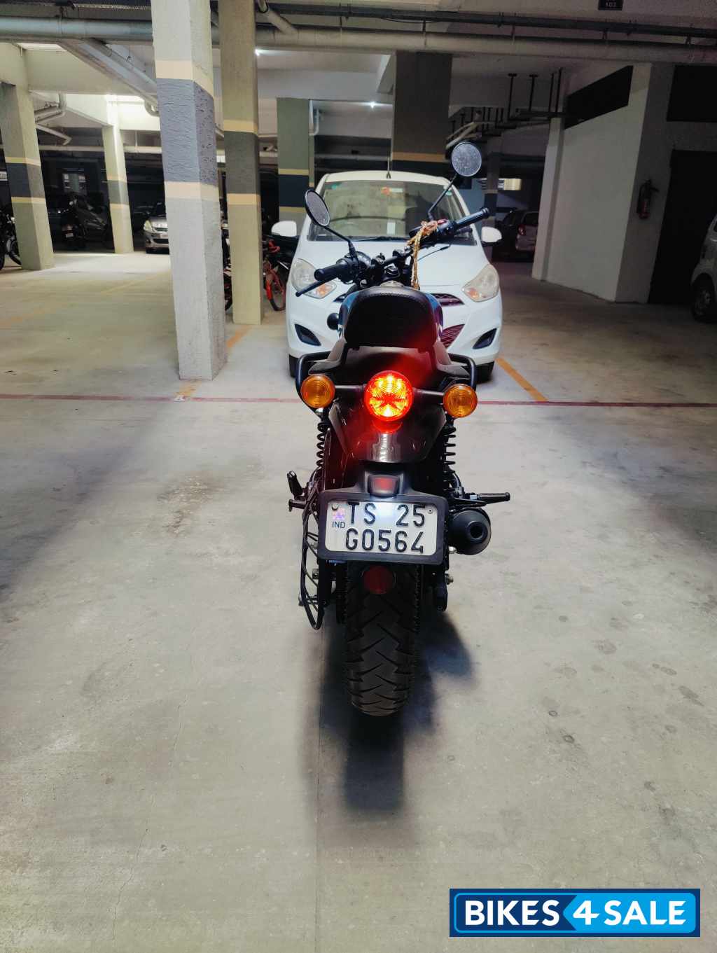 Royal Enfield Hunter 350 Metro