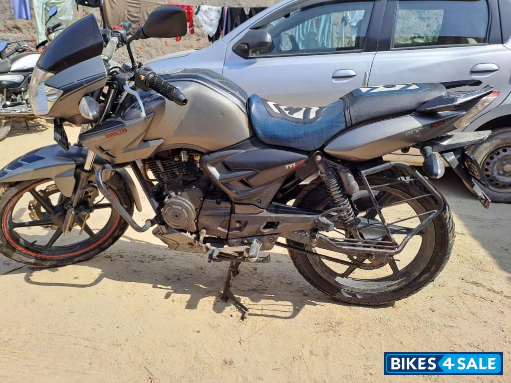TVS Apache RTR 160