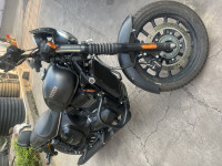 Yezdi Roadster Dual Tone