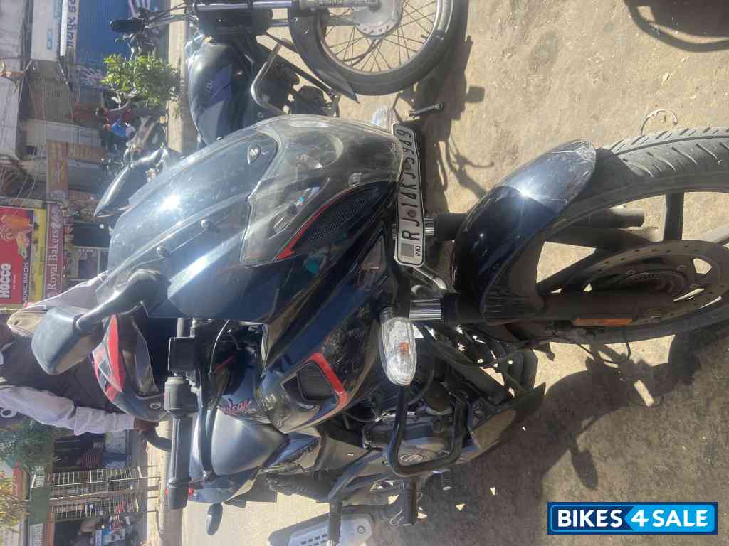 Bajaj Pulsar 180