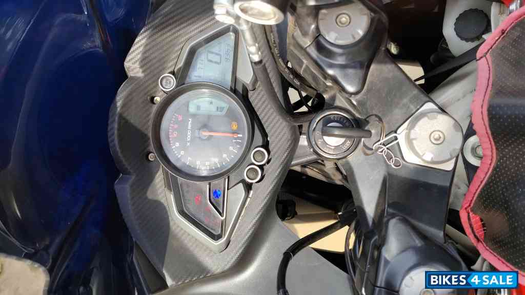 Red And White Bajaj Pulsar RS 200 ABS