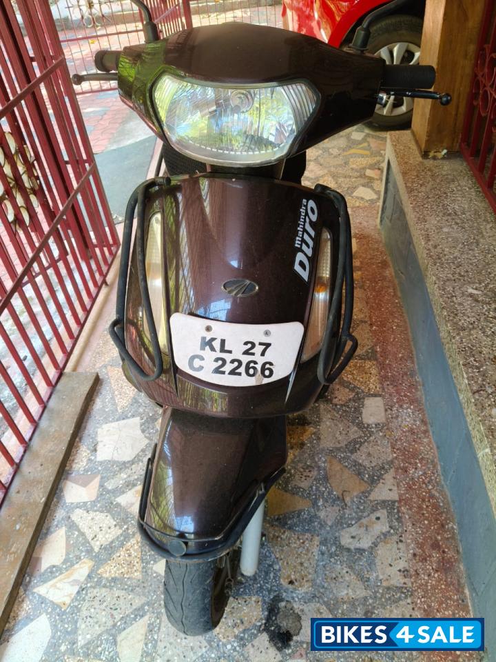 Capichuno Brown Mahindra Duro DZ