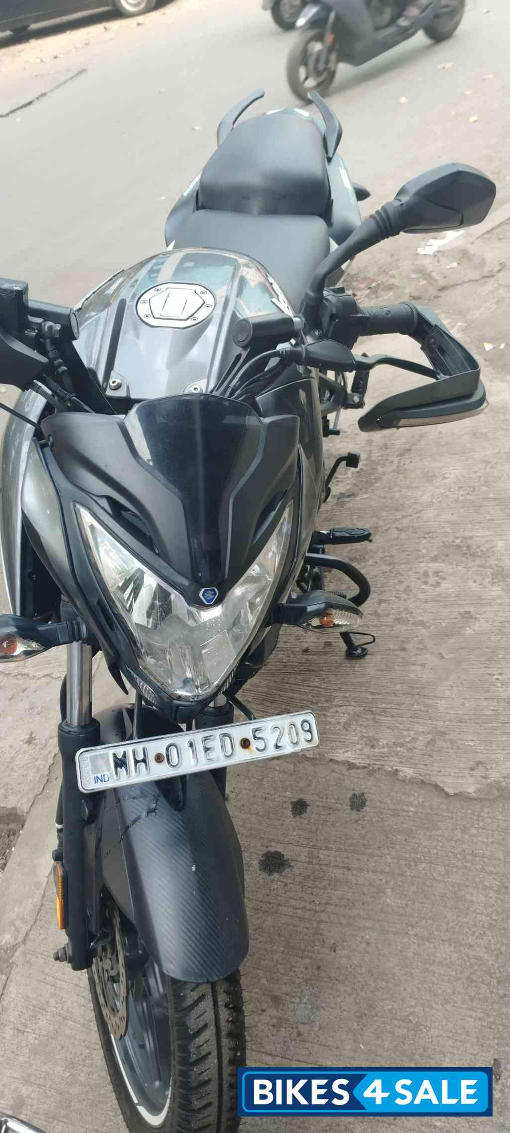 Grey Bajaj Pulsar NS 125