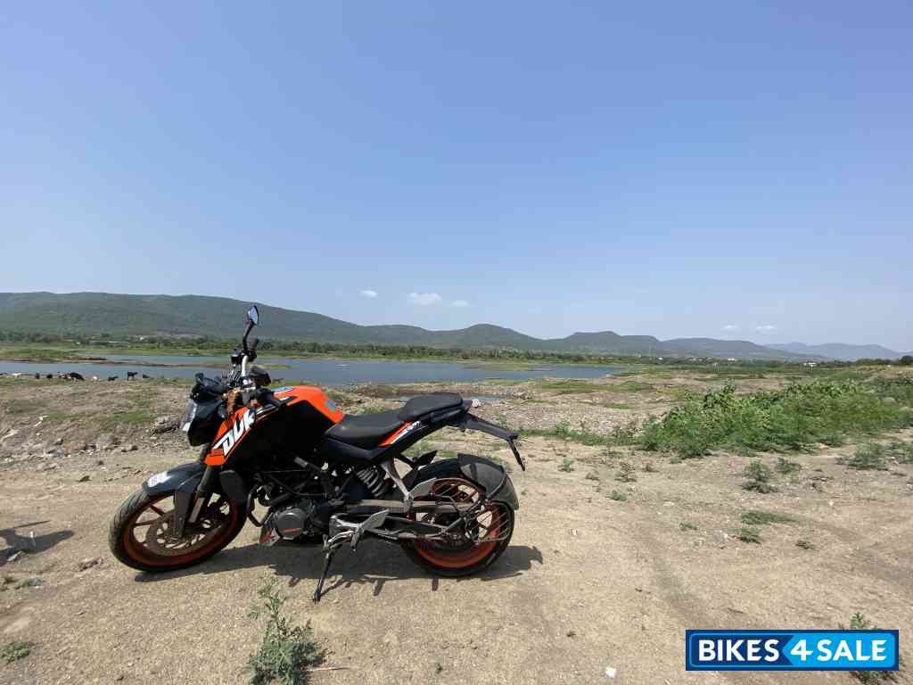 KTM Duke 125