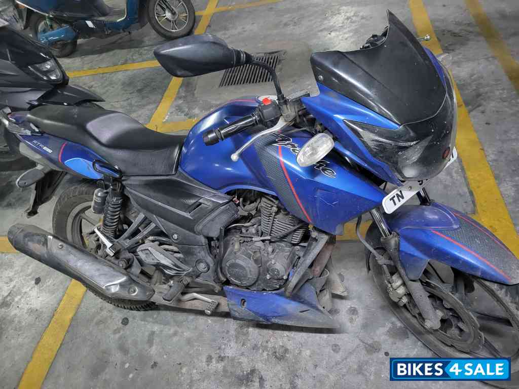 Blue TVS Apache RTR 160