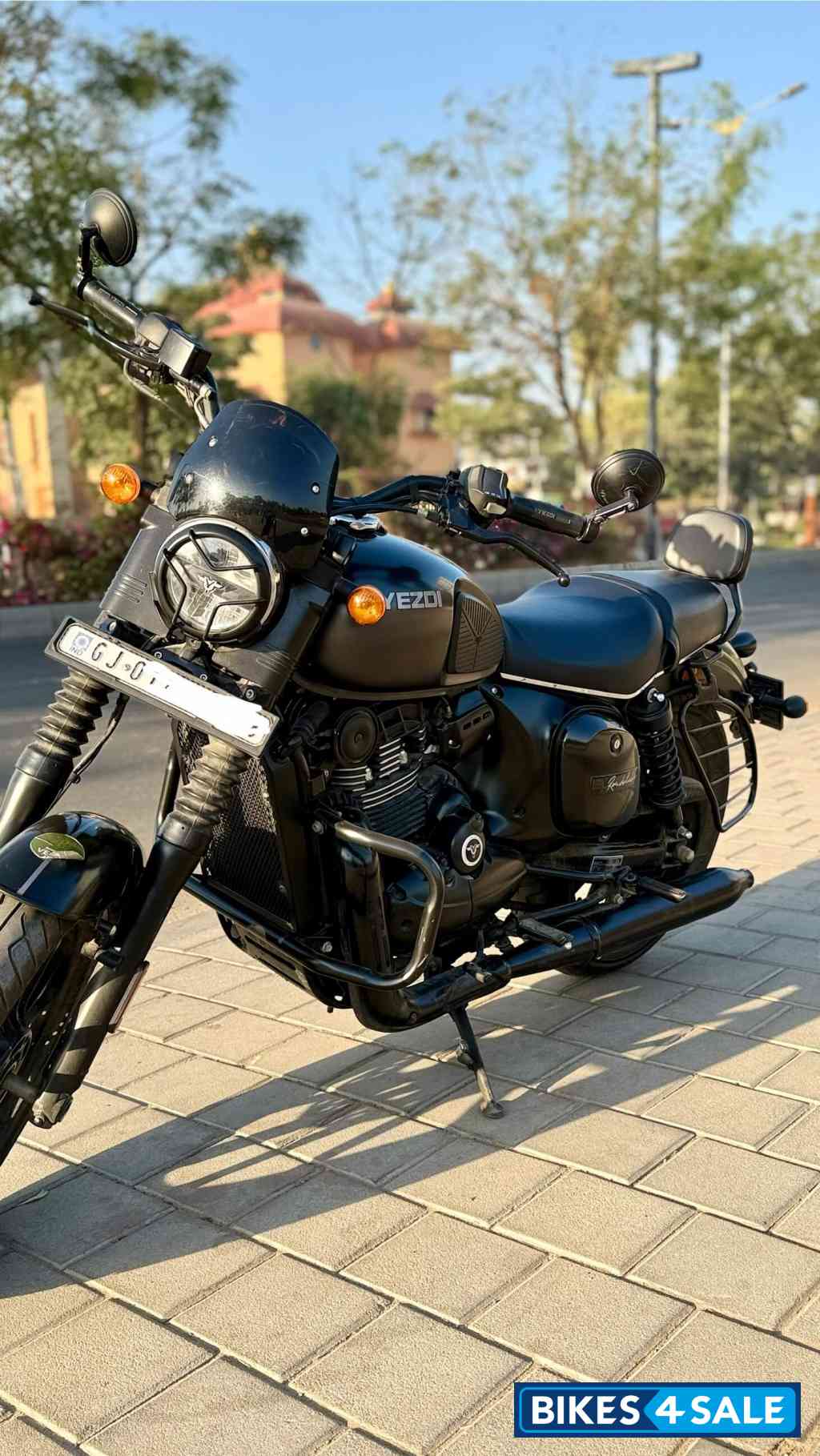 Yezdi Roadster Chrome