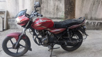 Red Bajaj Discover 100 DTS-Si