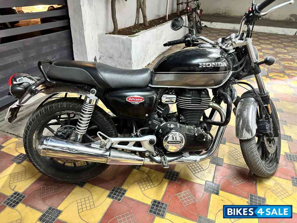 Honda CB350 DLX Pro