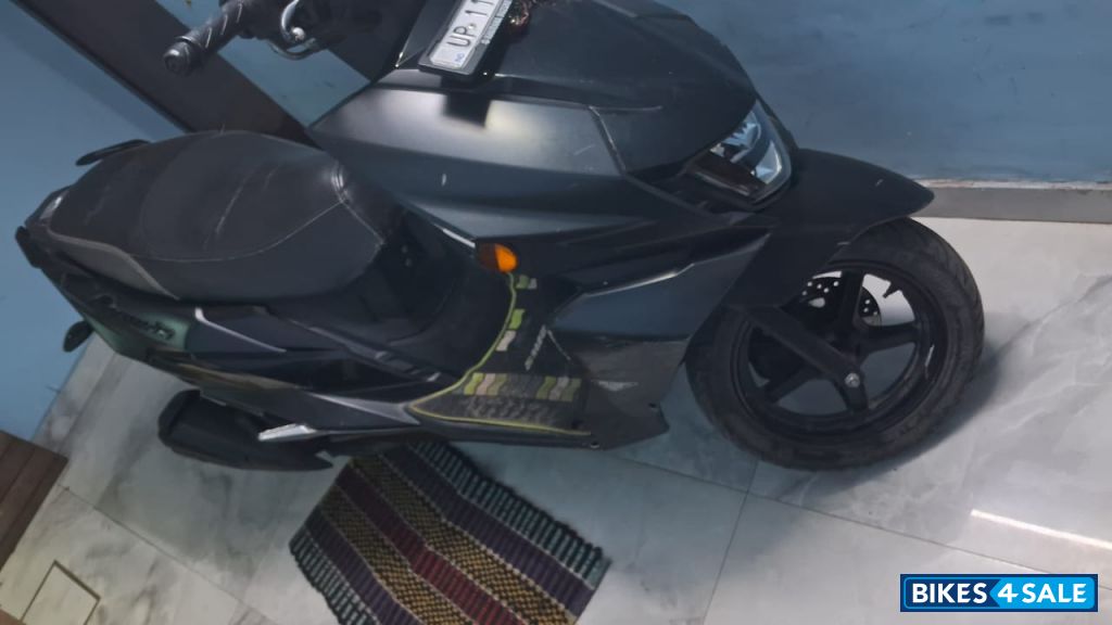 Suzuki Avenis 125 Ride Connect Edition