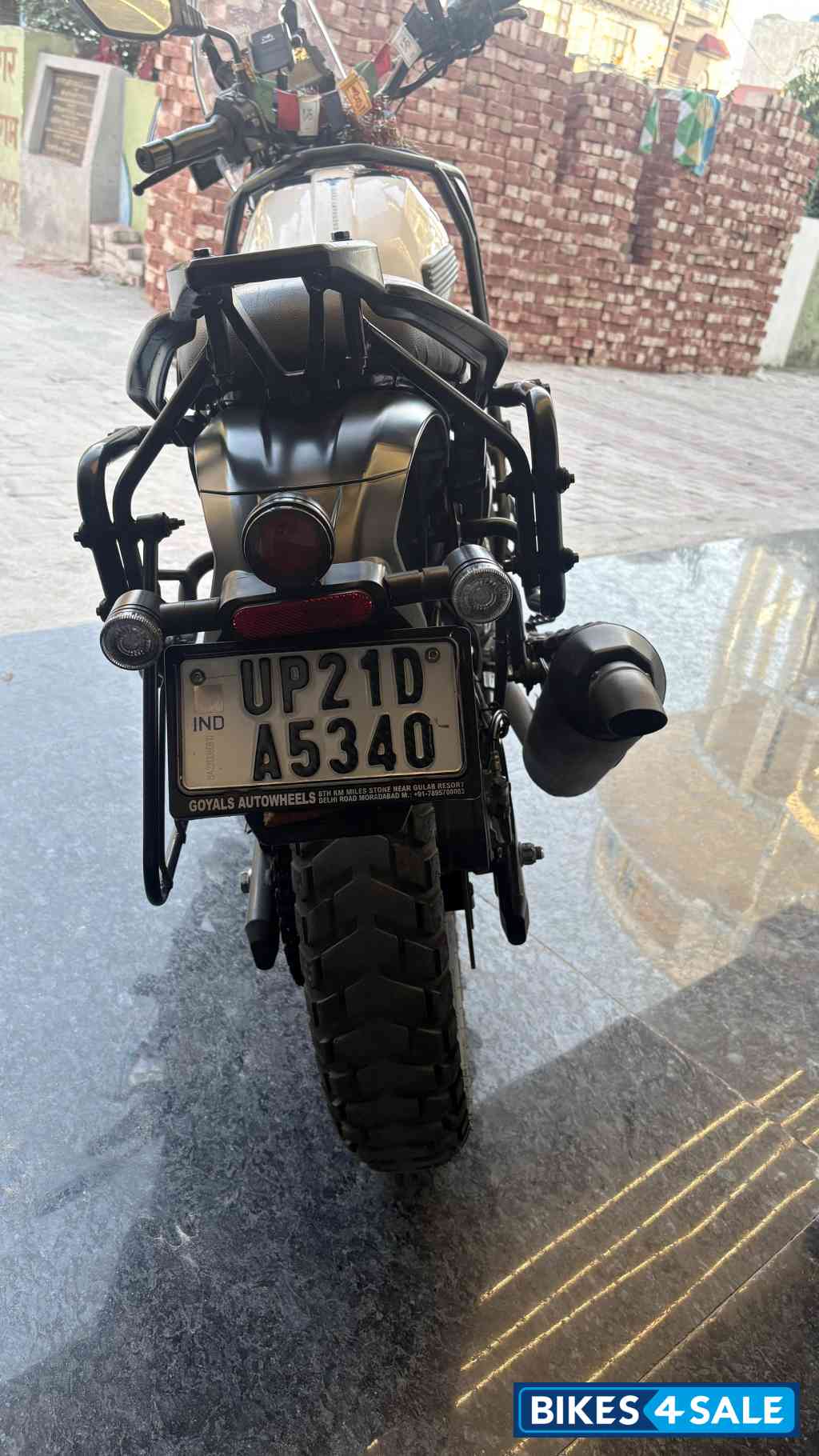 Yezdi Adventure Matte