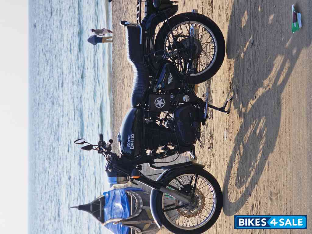 Full Black Royal Enfield Bullet Standard 500