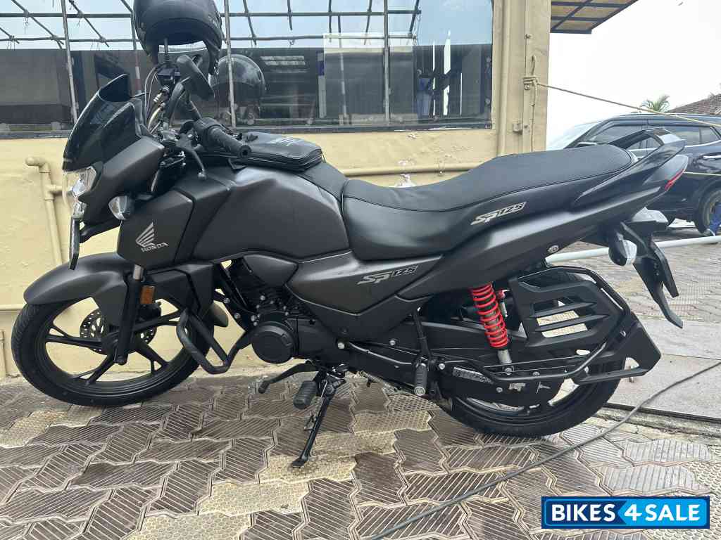 Matte Black Honda SP 125 BSVI Matte Black Honda SP 125 BSVI