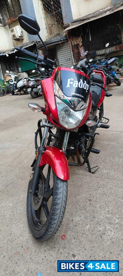 Cherry Red Honda CB Unicorn 160