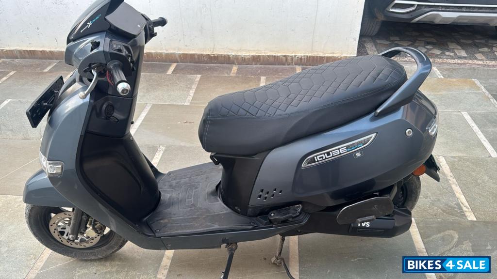 Mercury Grey TVS iQube S