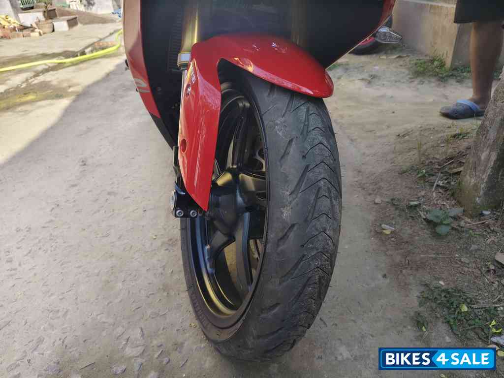 Red TVS Apache RR 310 2024