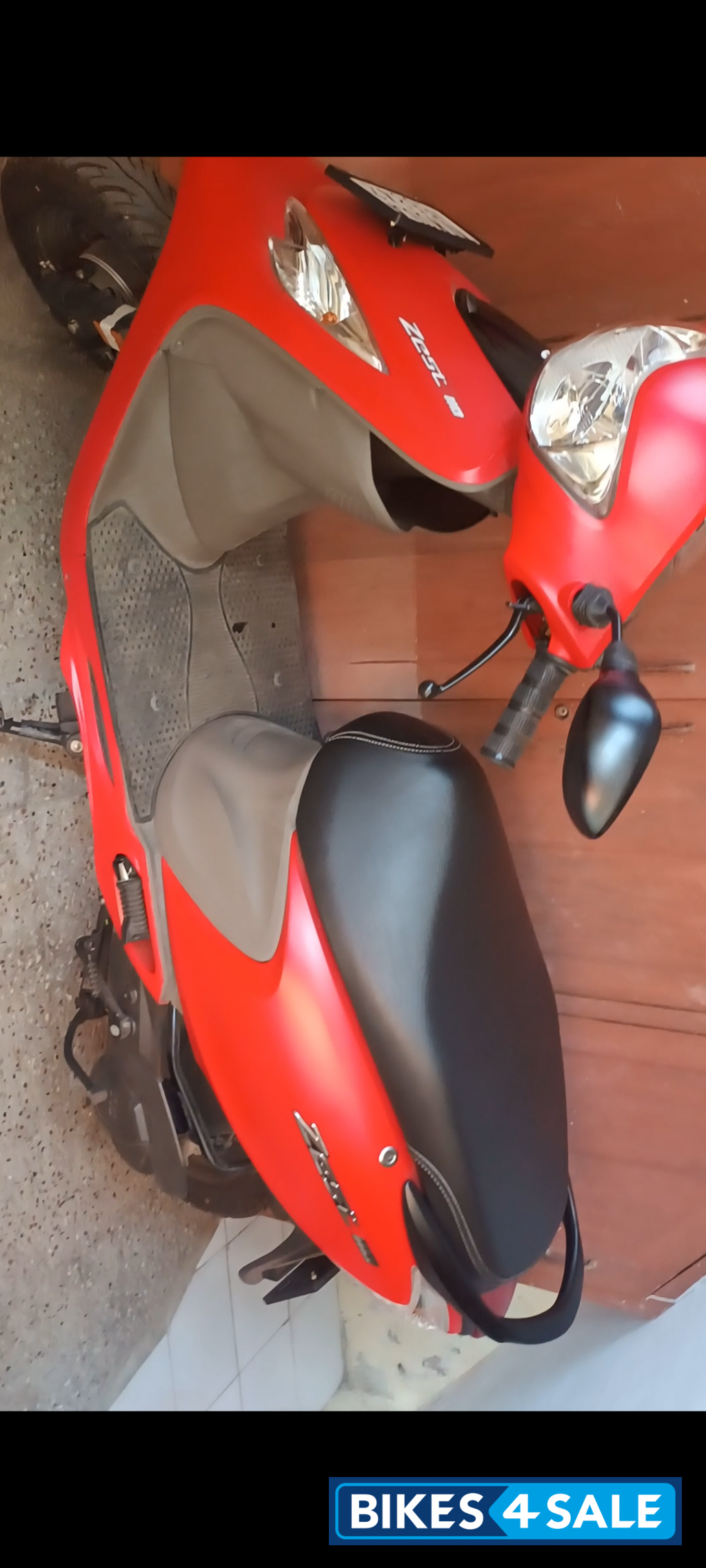 TVS Scooty Zest 110 BS6