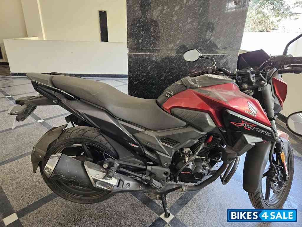 Honda XBlade