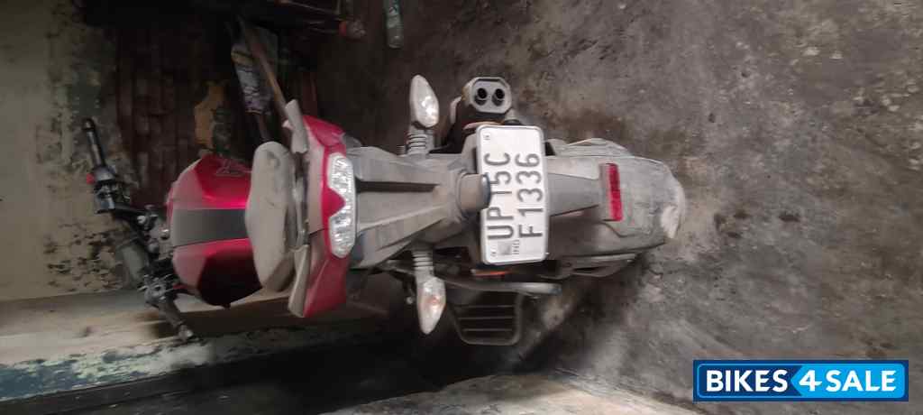 TVS Apache RTR 200 4V