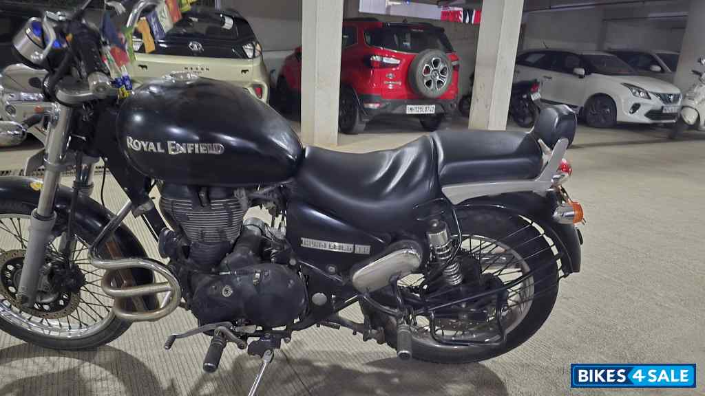 Royal Enfield Thunderbird 350 Royal Enfield Thunderbird 350
