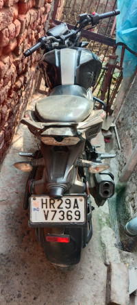 Black TVS Apache RTR 160 4V