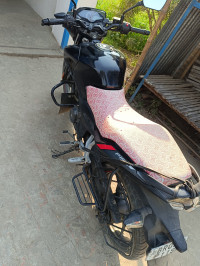 Bajaj Pulsar P150 Single Disc Single Seat 2022 Model
