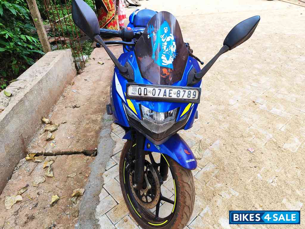 Blue Suzuki Gixxer SF Moto GP