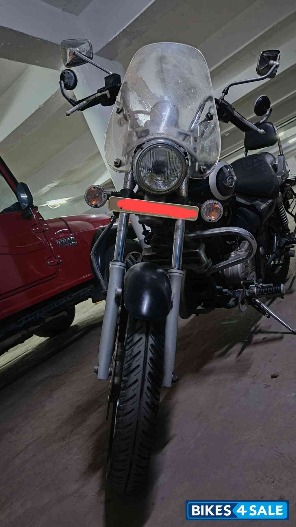 Bajaj Avenger