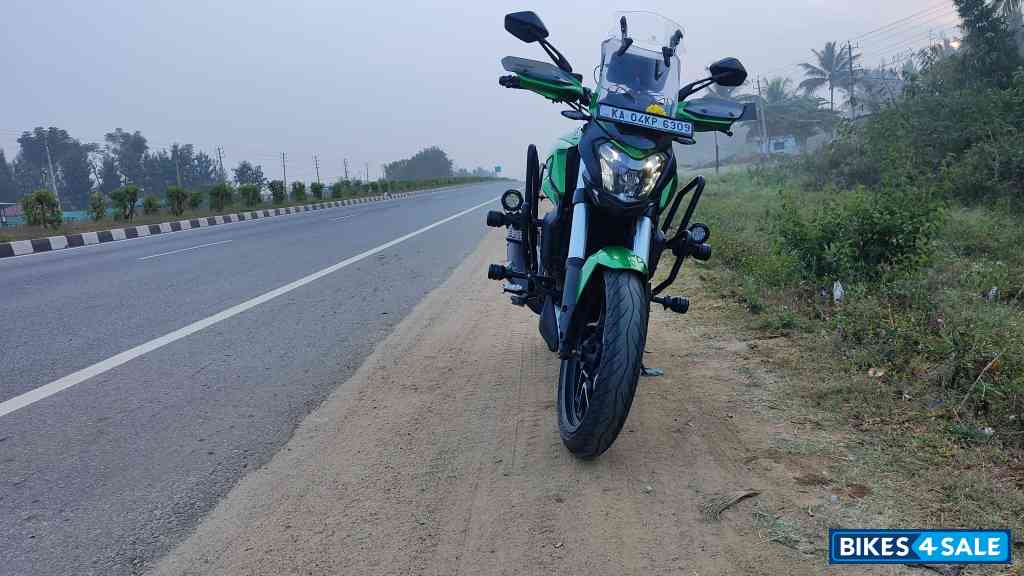 Bajaj Dominar 400 ABS BS6