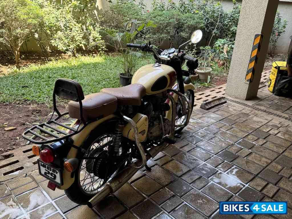 Royal Enfield Classic 500