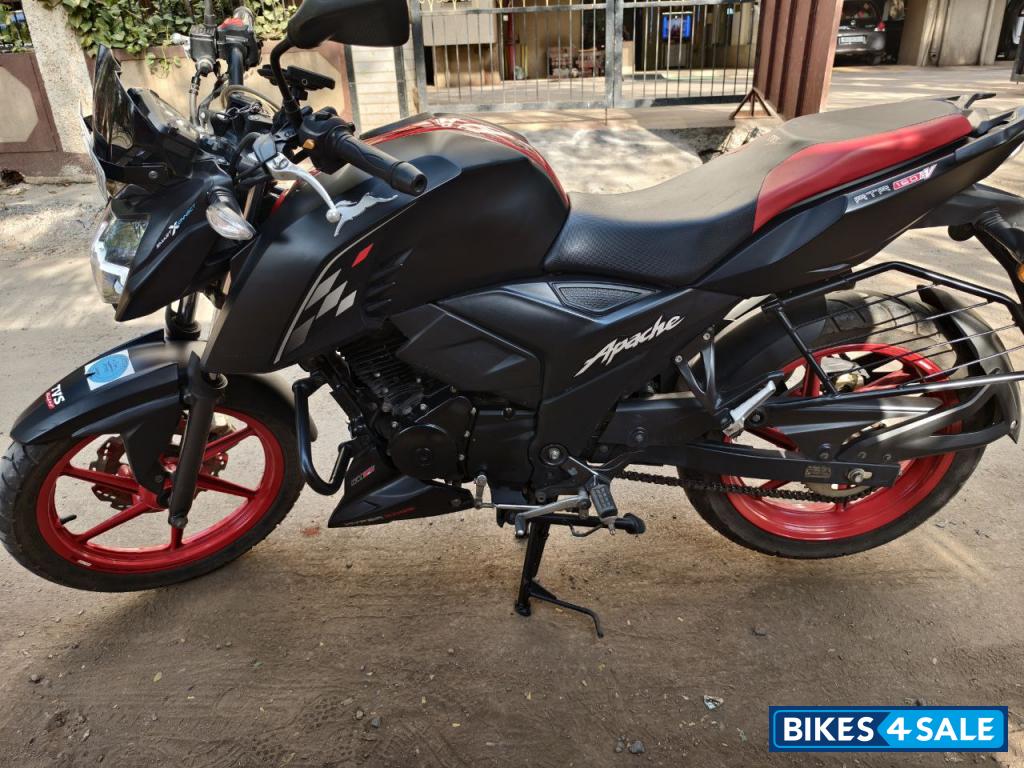 TVS Apache RTR 160 4V Special Edition
