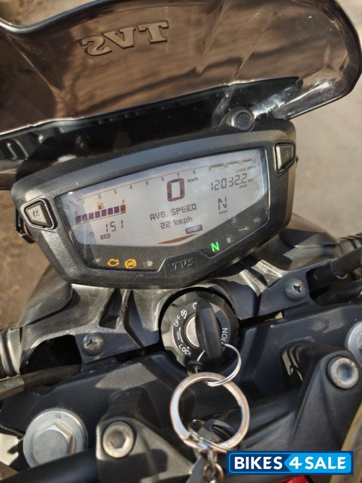 TVS Apache RTR 160 4V Special Edition