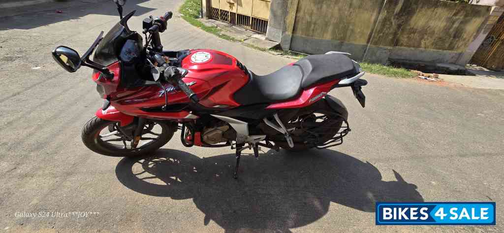 Red Bajaj Pulsar F250 Red Bajaj Pulsar F250
