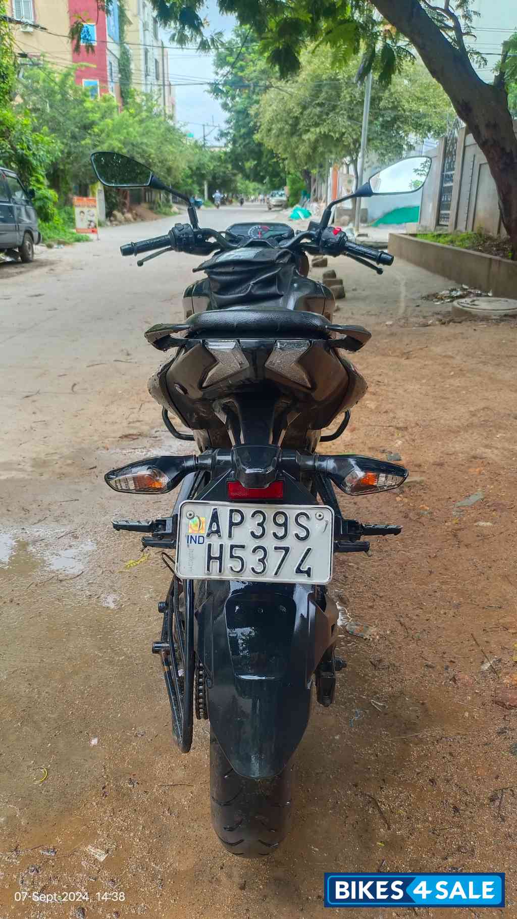 Bajaj Pulsar N160 Dual Channel ABS