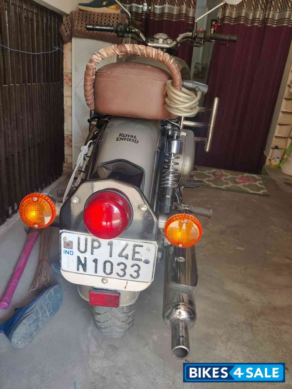 Gun Metal Grey Royal Enfield Classic 350 Dual Channel BS6