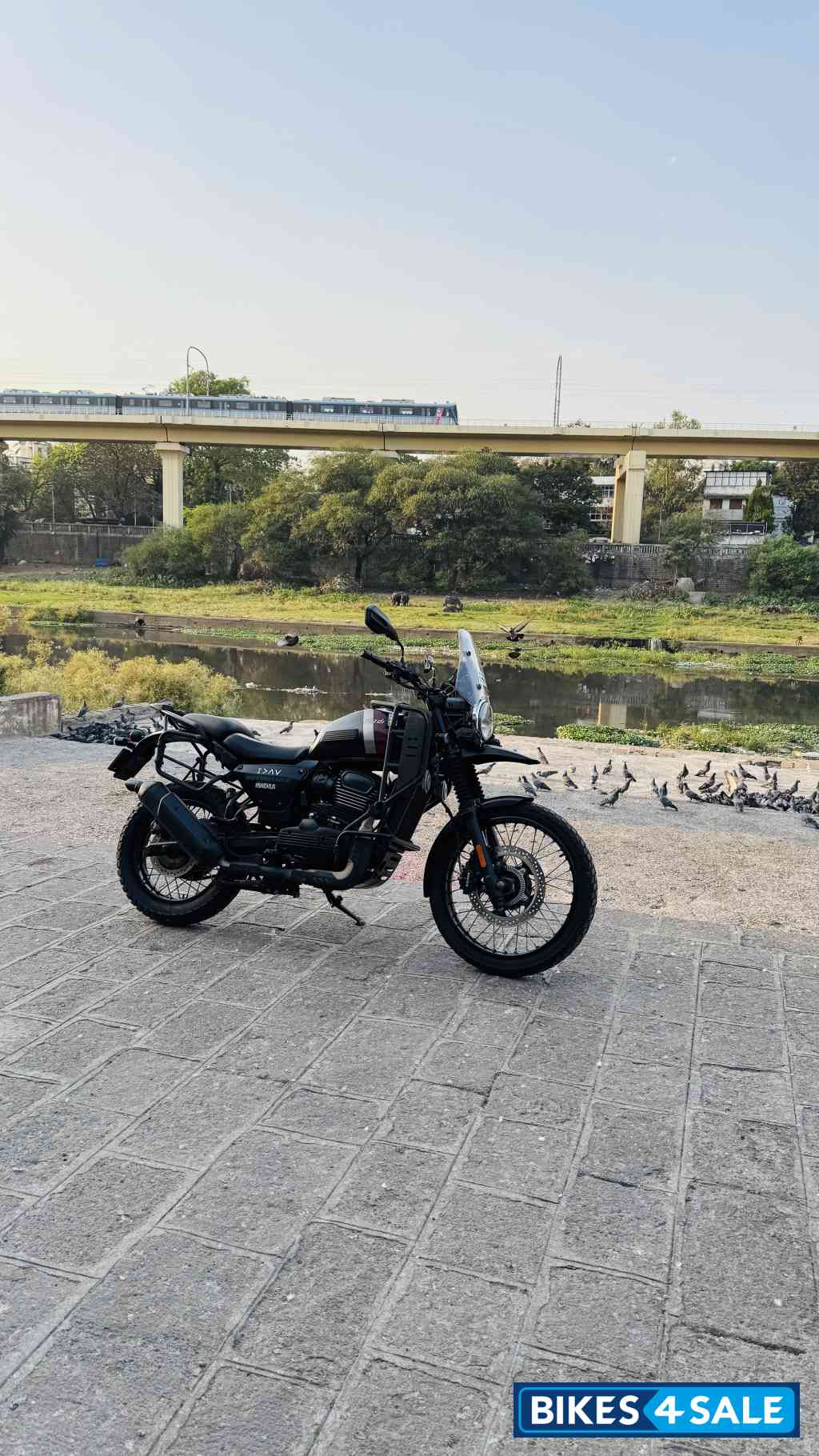 Yezdi Adventure Matte