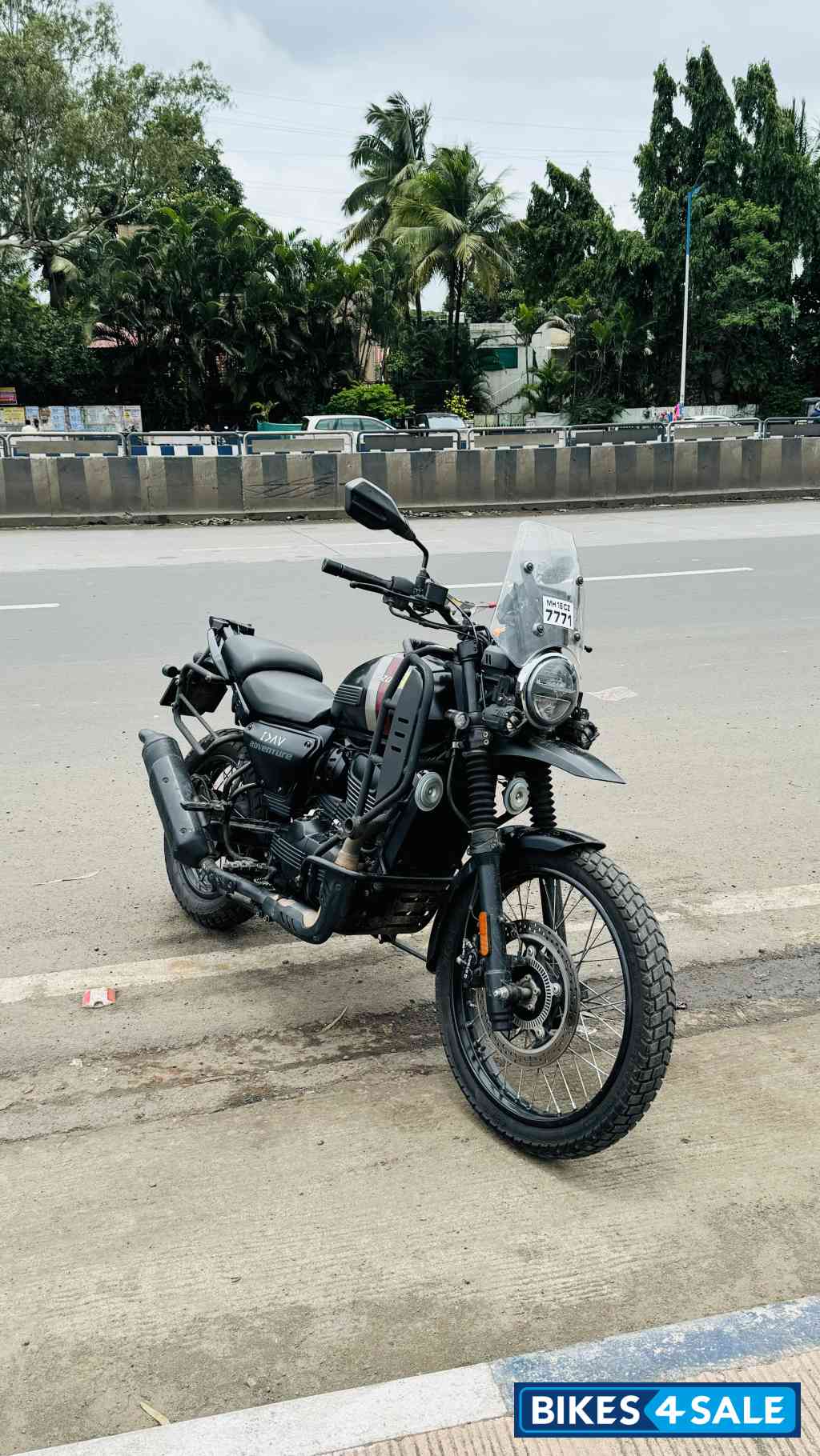 Yezdi Adventure Matte