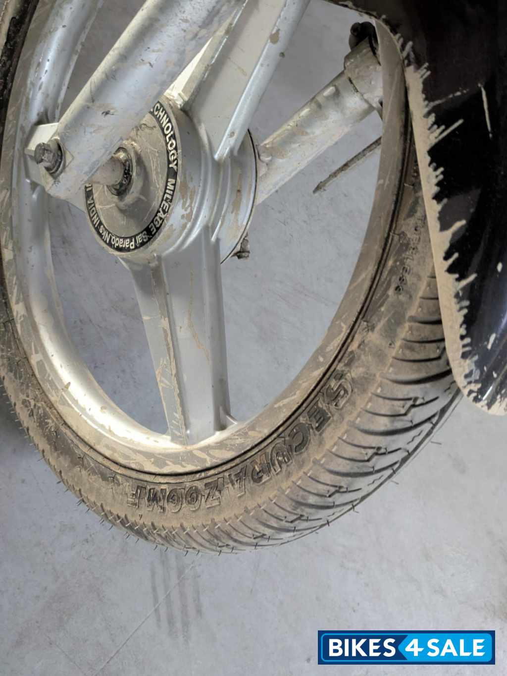 Black Hero Splendor Plus