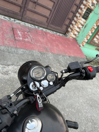 Stealth Black Royal Enfield Classic 500