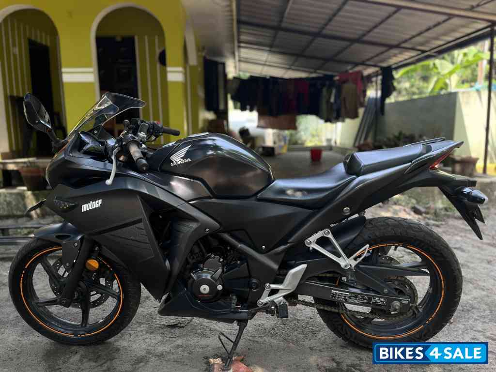 Honda CBR 250R