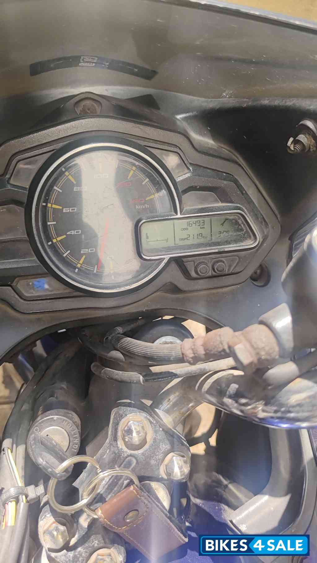 Blue Bajaj Discover 150 F