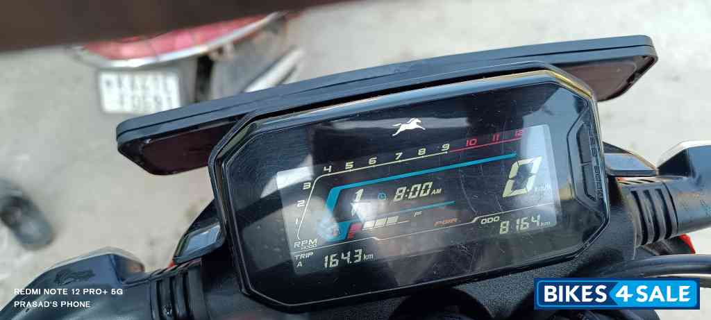 TVS Raider Split Seat