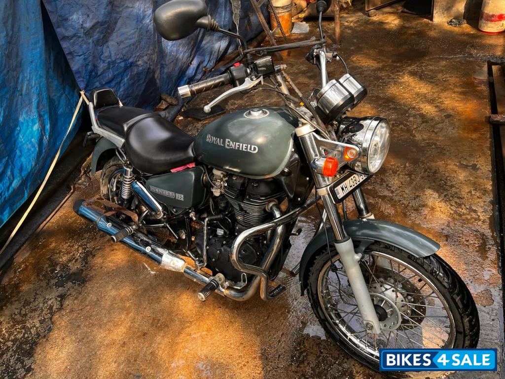 Asphalt Royal Enfield Thunderbird 350