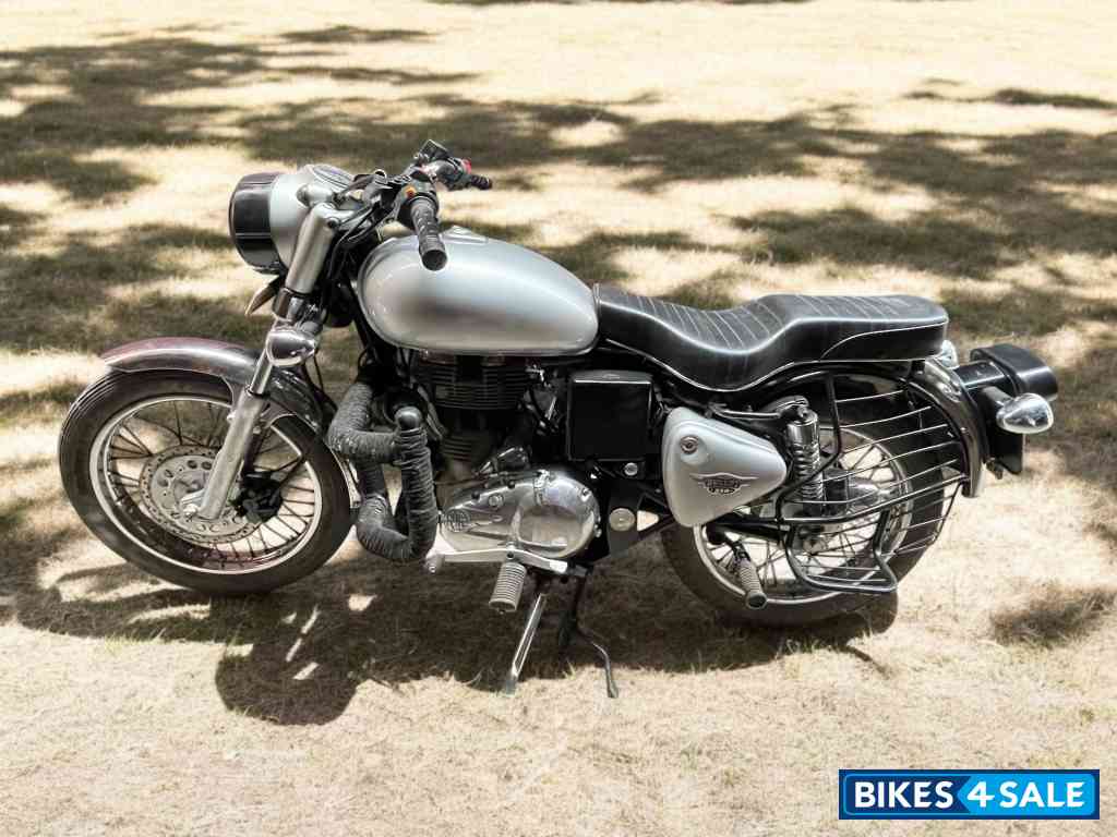 Silver Royal Enfield Bullet Electra