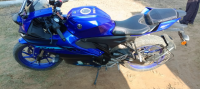 Blue Yamaha  R15 (QS White Vermilion)