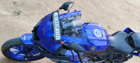 Blue Yamaha  R15 (QS White Vermilion)